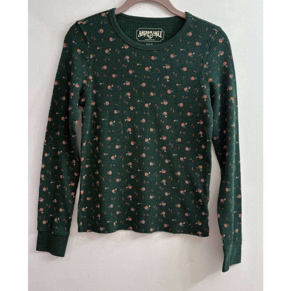American Eagle Outfitters Dark Green Long Sleeve Floral Thermal Tee